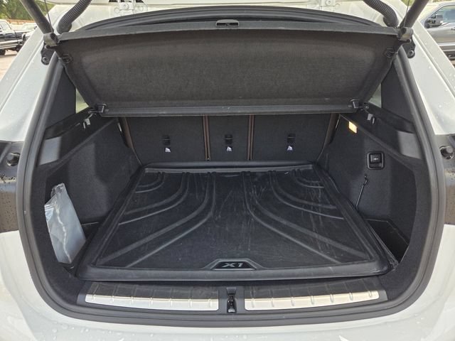 Used 2021 BMW X1 sDrive28i w/ Premium Package FWD image 16