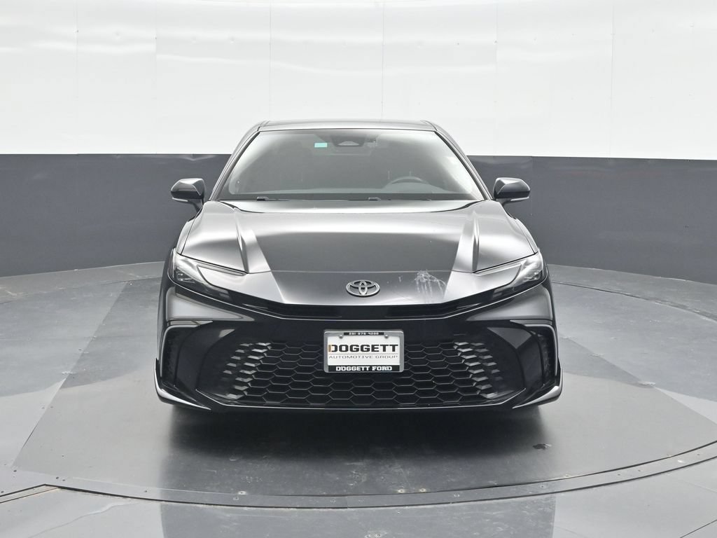 Used 2025 Toyota Camry XSE w/ Premium Package FWD image 5