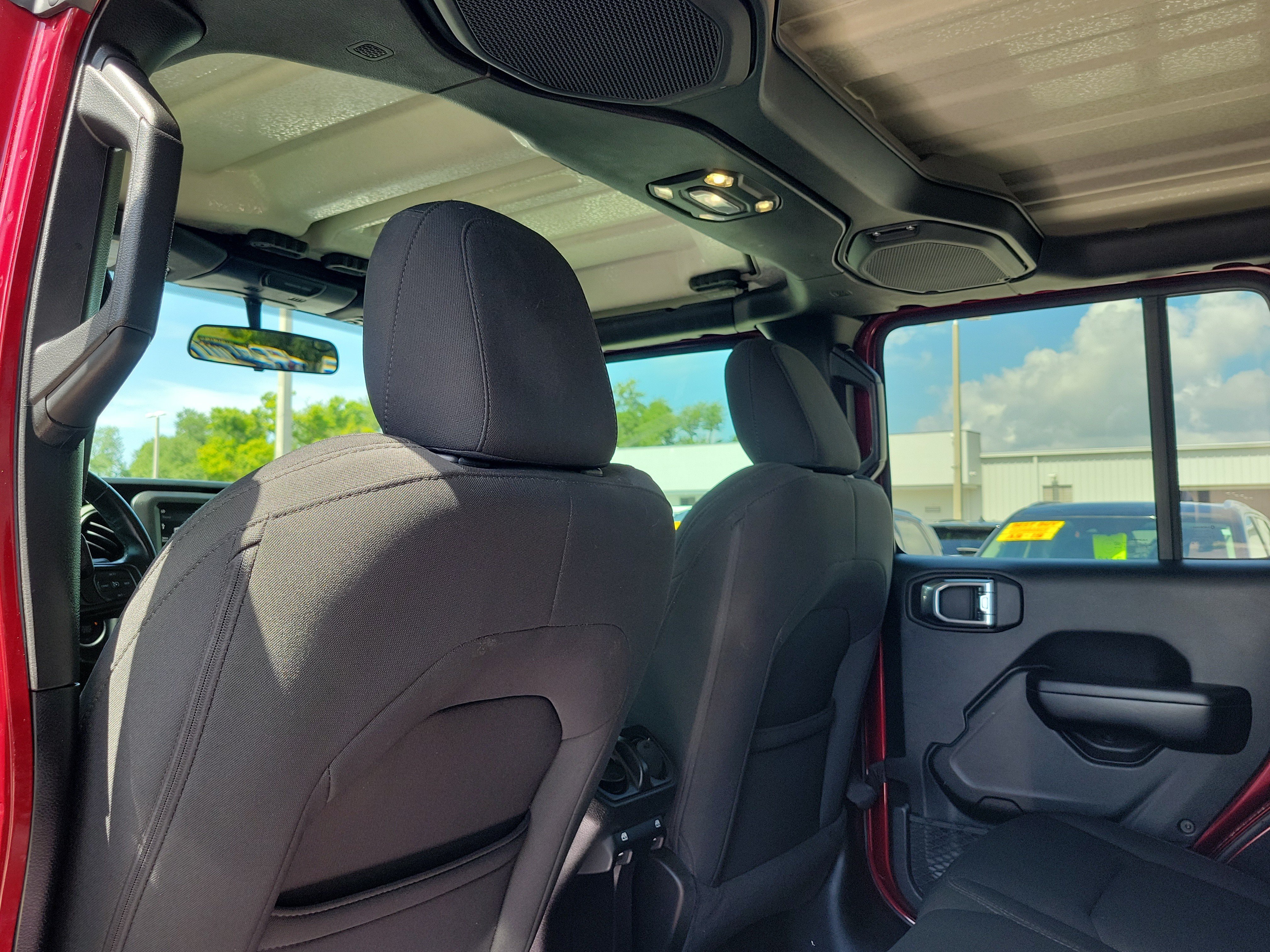 Used 2021 Jeep Wrangler Unlimited Sport AWD/4WD image 12