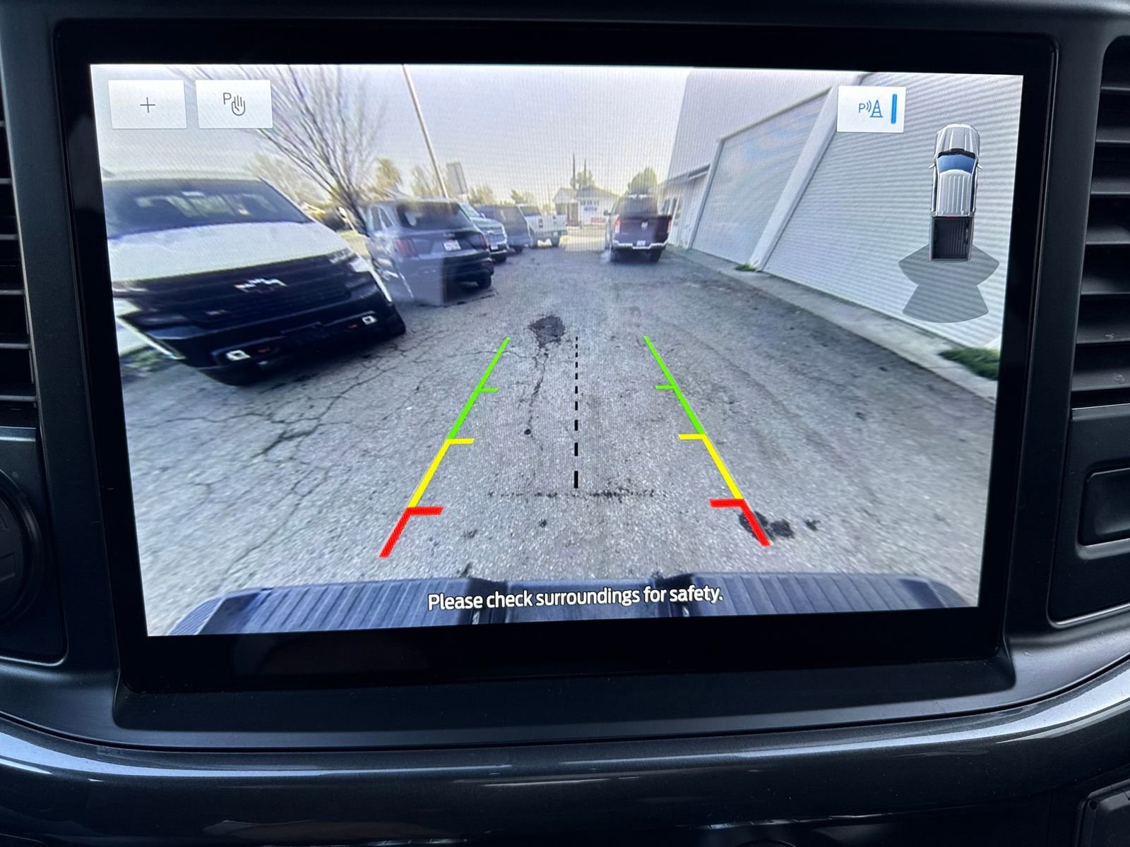 Certified 2022 Ford F150 XLT w/ Equipment Group 302A High image 20