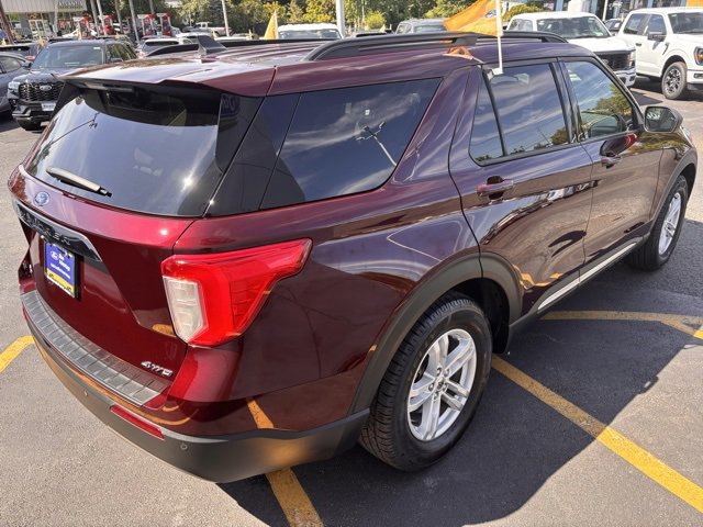 Certified 2022 Ford Explorer XLT w/ Equipment Group 202A image 6