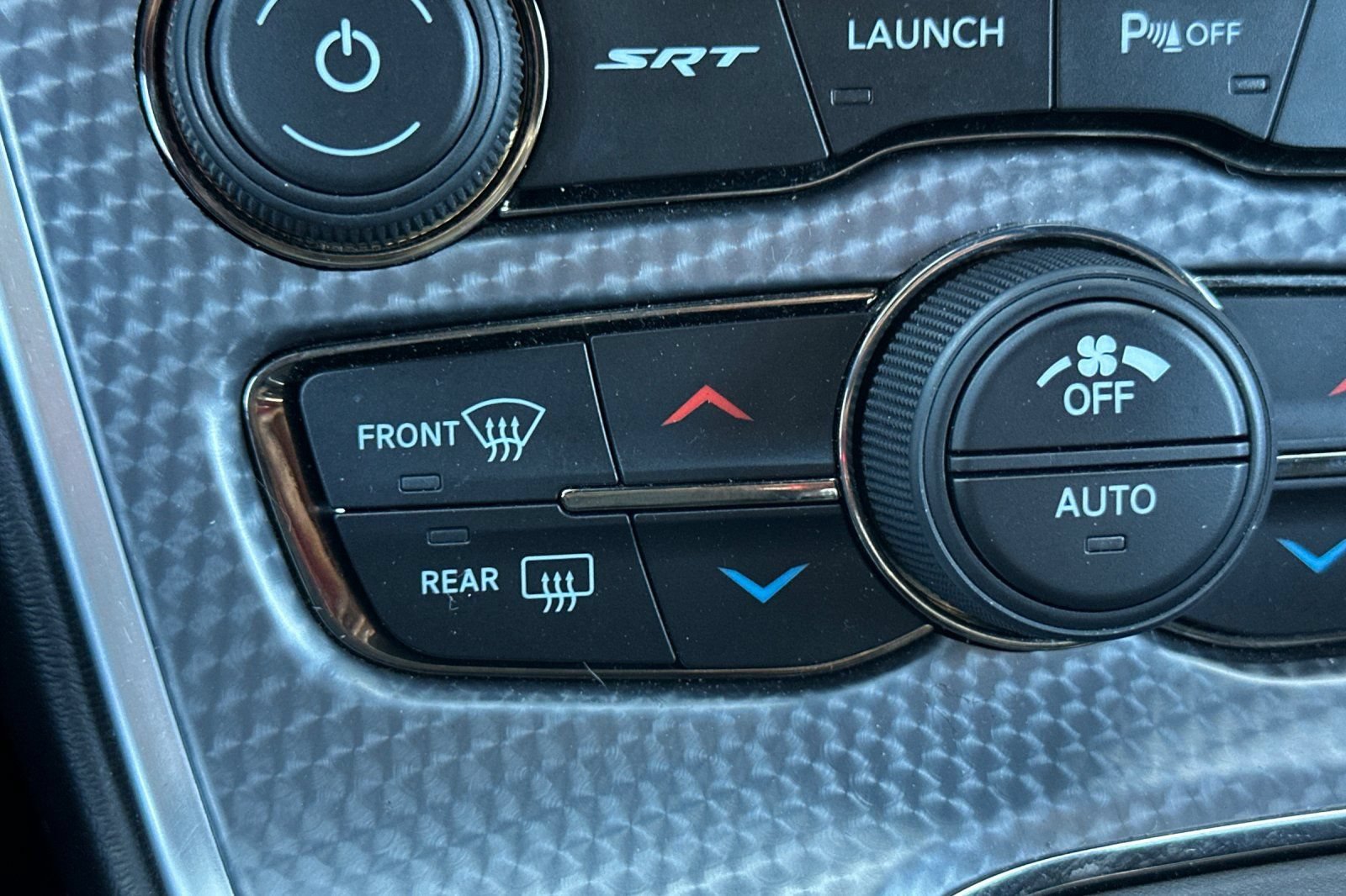 Used 2018 Dodge Challenger SRT Hellcat RWD image 28