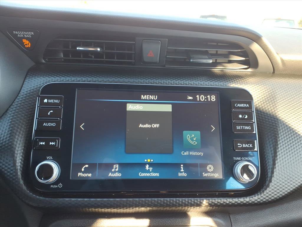 Used 2024 Nissan Kicks SV image 18