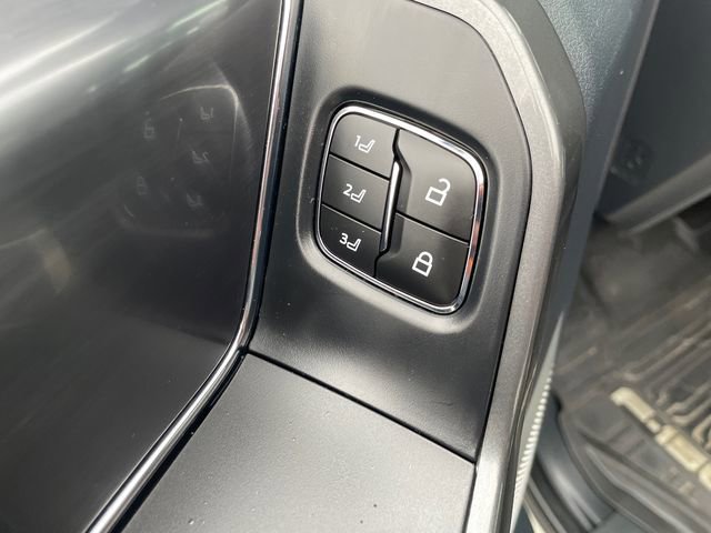 Certified 2023 Ford F150 Lariat w/ Equipment Group 502A High image 26