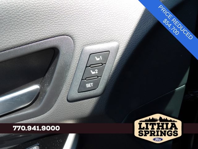 Used 2026 Toyota Sienna Limited FWD image 30