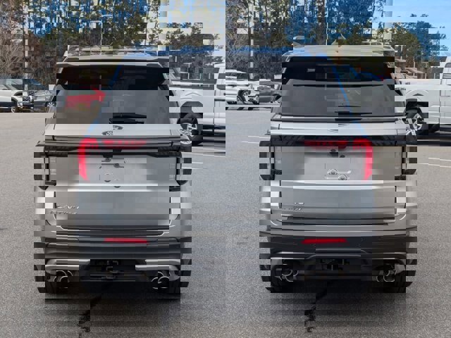 Certified 2025 Ford Explorer Platinum w/ Ultimate Package image 4