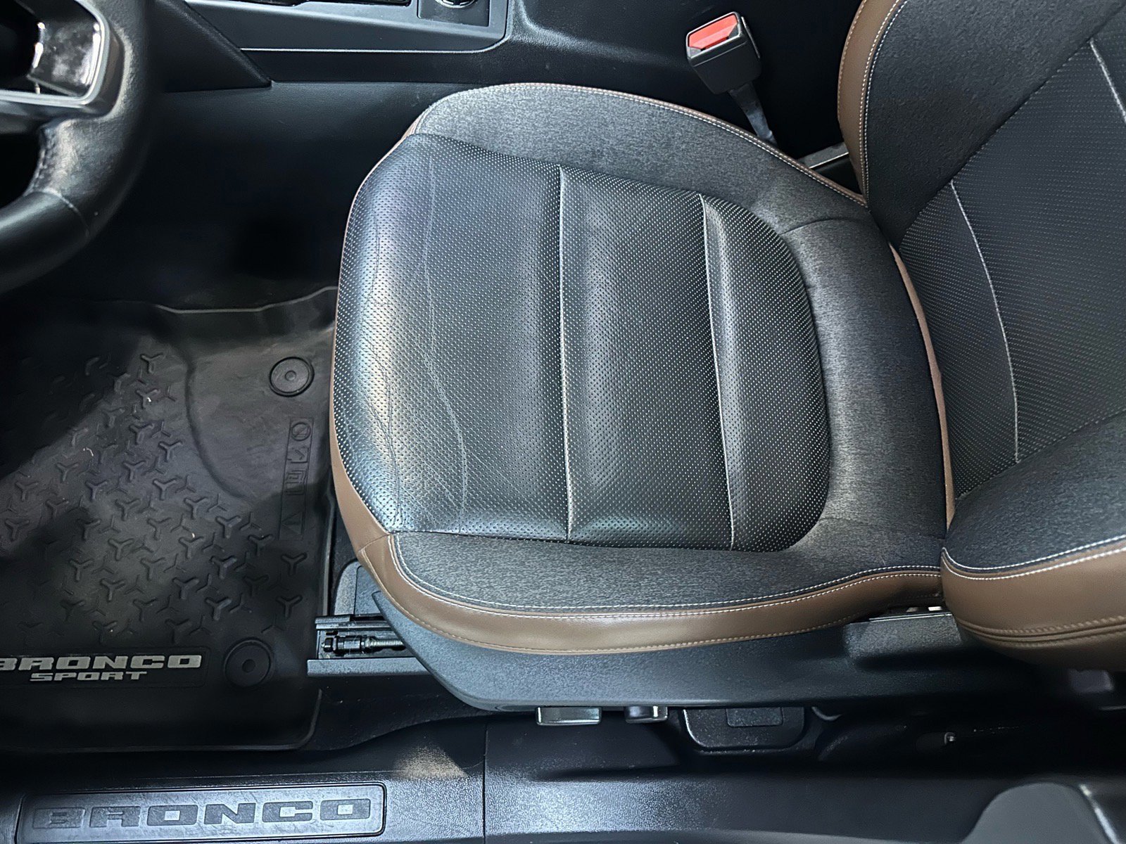 Certified 2021 Ford Bronco Sport Outer Banks w/ Outer Banks Package image 20