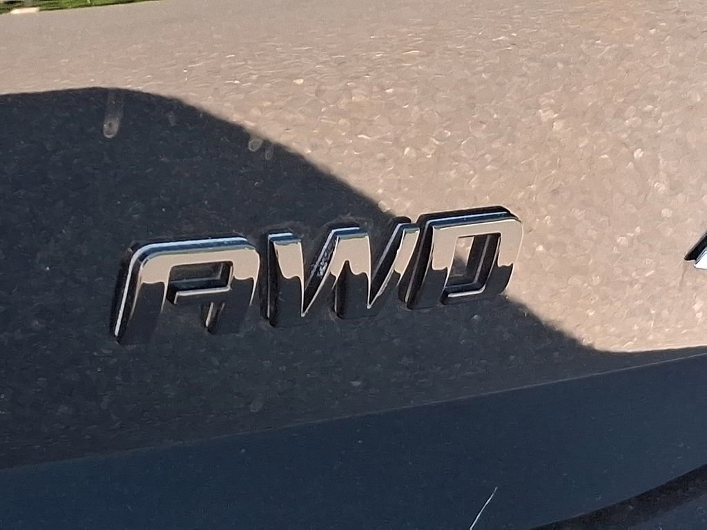 Used 2023 Chevrolet Equinox RS AWD/4WD image 29