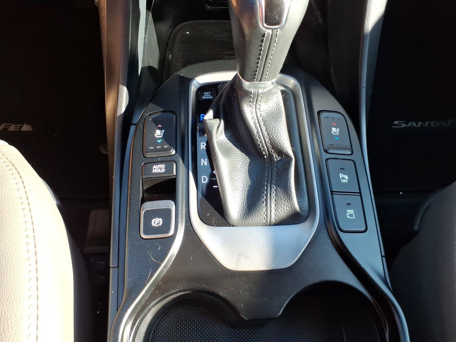 Used 2019 Hyundai Santa Fe XL FWD image 22