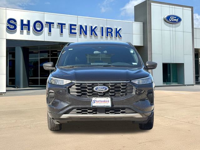 Certified 2024 Ford Escape ST-Line w/ Tech Pack #1 image 2