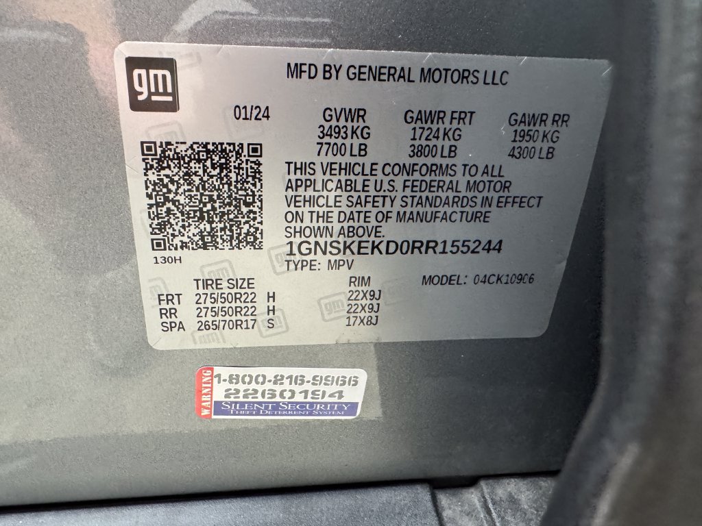 Used 2024 Chevrolet Suburban RST w/ Luxury Package AWD/4WD image 30