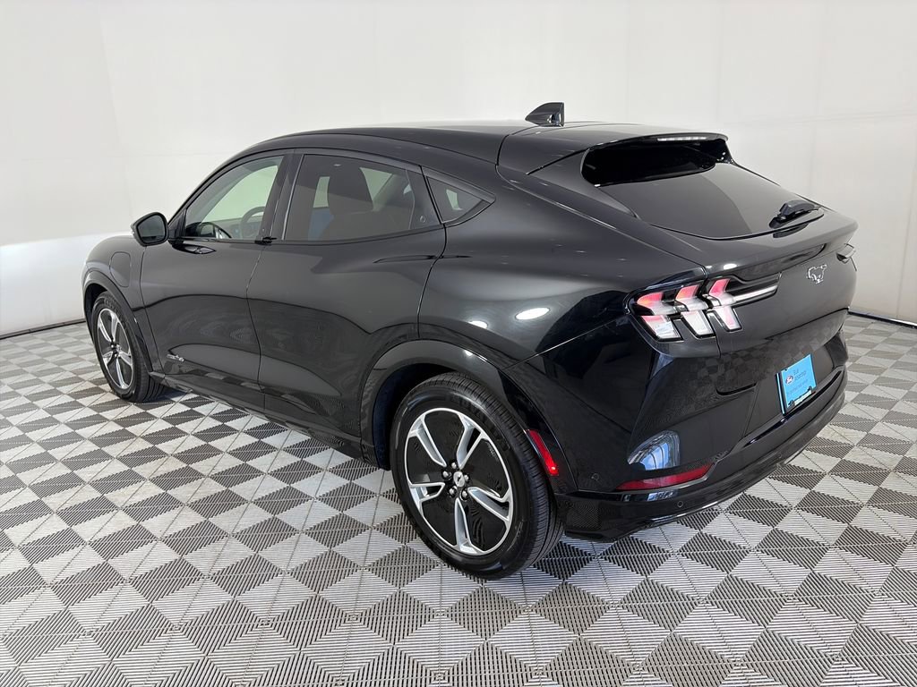 Certified 2023 Ford Mustang Mach-E Premium AWD/4WD image 5