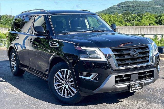 Used 2021 Nissan Armada SL w/ Captain's Chairs Package RWD image 2