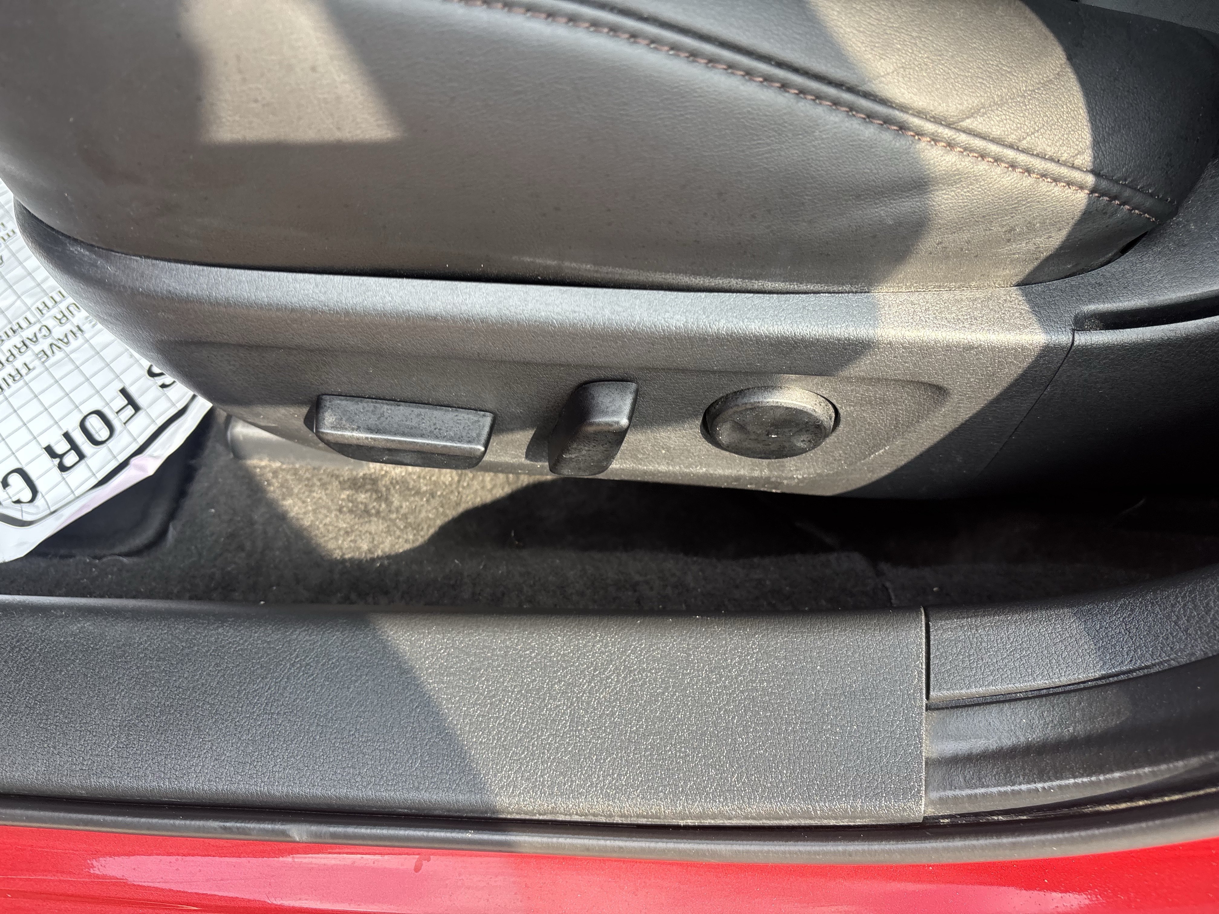 Used 2024 MAZDA MAZDA3 s FWD image 13