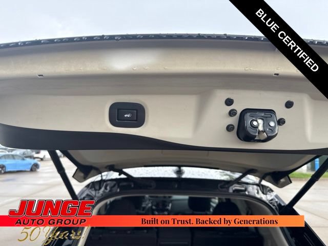 Used 2020 Nissan Rogue SV AWD/4WD image 8