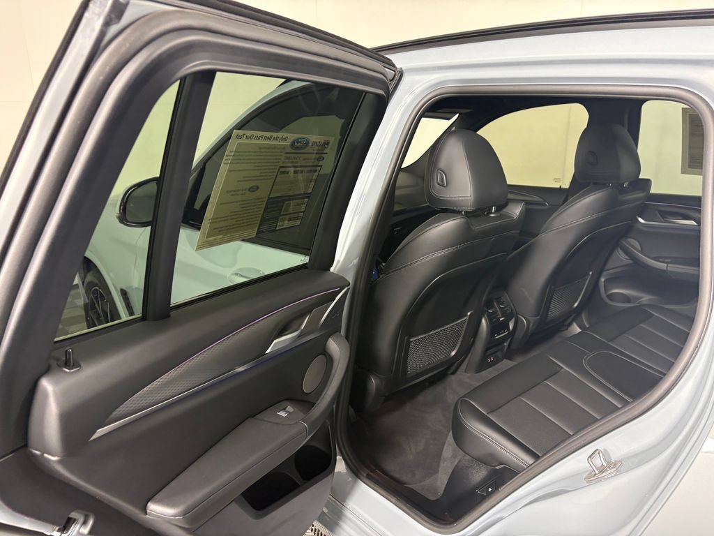 Used 2024 BMW X3 xDrive30i w/ Premium Package AWD/4WD image 28