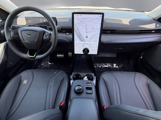 Certified 2024 Ford Mustang Mach-E Premium AWD/4WD image 3
