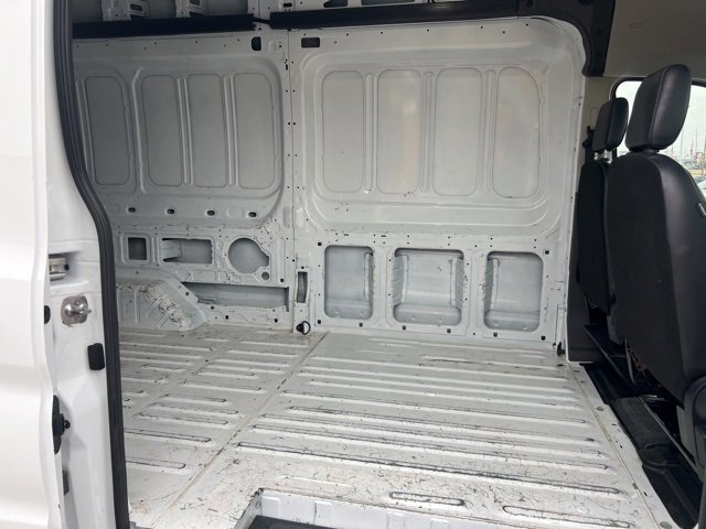 Certified 2023 Ford Transit 250 148 High Roof image 17