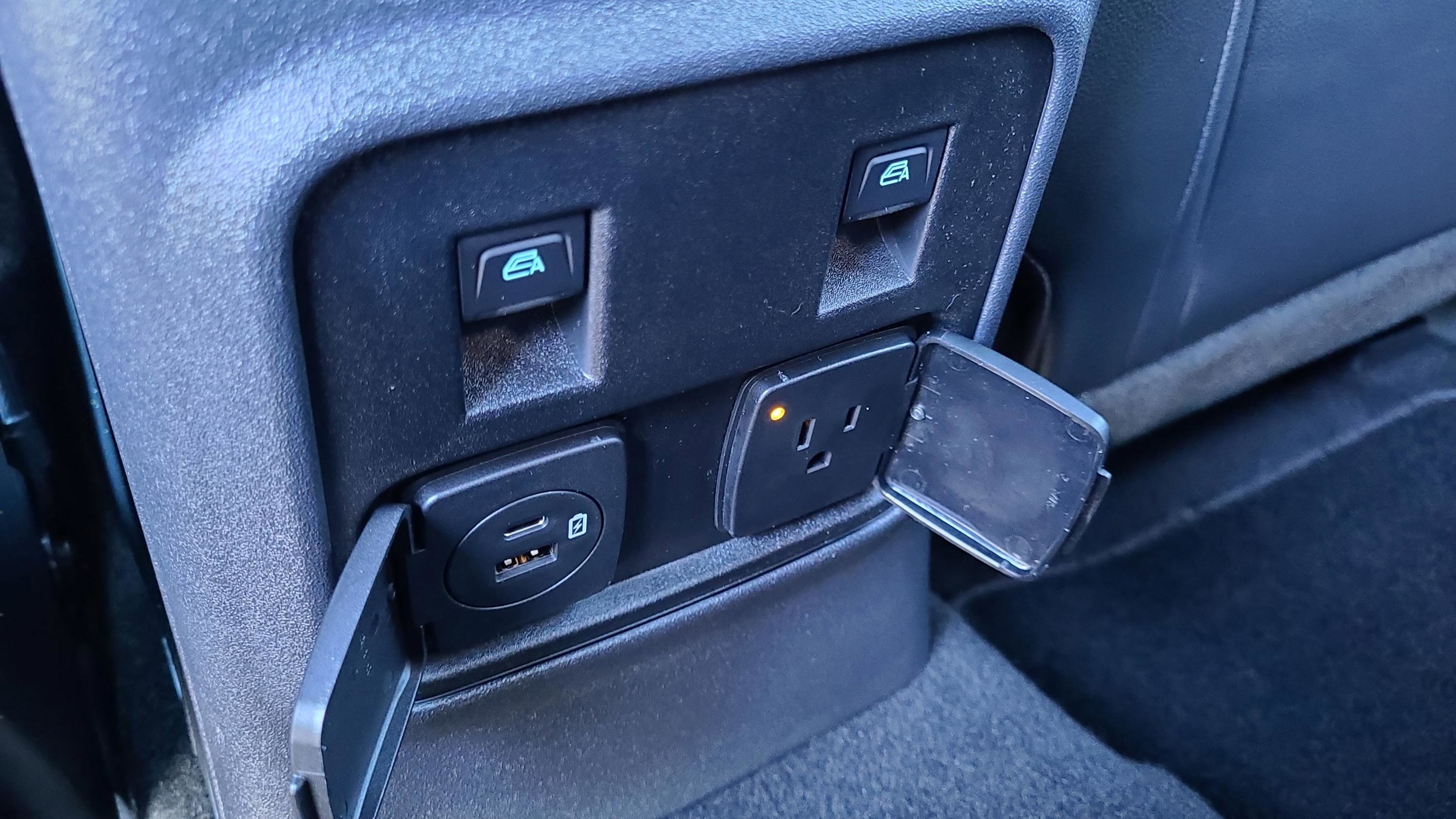 Certified 2023 Ford Bronco Outer Banks AWD/4WD image 16