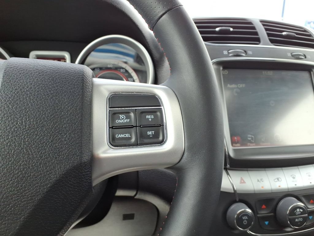 Used 2019 Dodge Journey GT w/ Nav & Sun Group AWD/4WD image 17