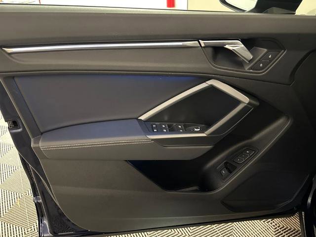 Used 2022 Audi Q3 2.0T Premium Plus w/ Premium Plus Package image 16