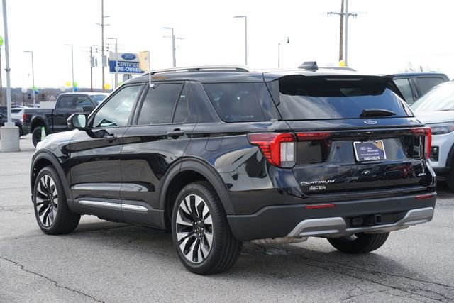 Certified 2025 Ford Explorer Platinum w/ LUX Leather Package image 3