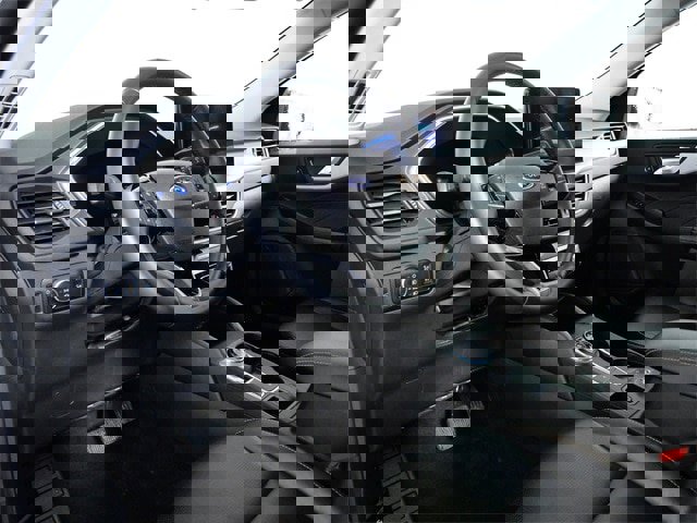 Certified 2025 Ford Escape Platinum image 16