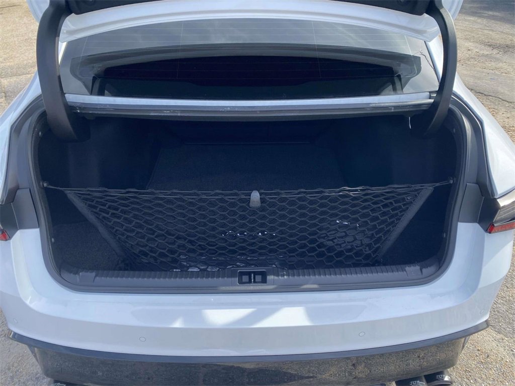 Used 2024 Lexus IS 500 image 10