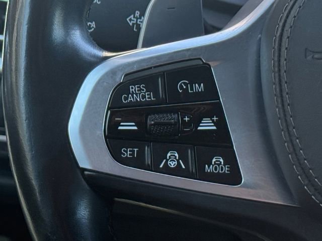 Used 2021 BMW X7 xDrive40i w/ M Sport Package image 17