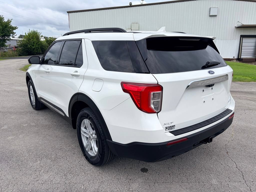 Certified 2024 Ford Explorer XLT w/ Class IV Trailer Tow Package AWD/4WD image 4