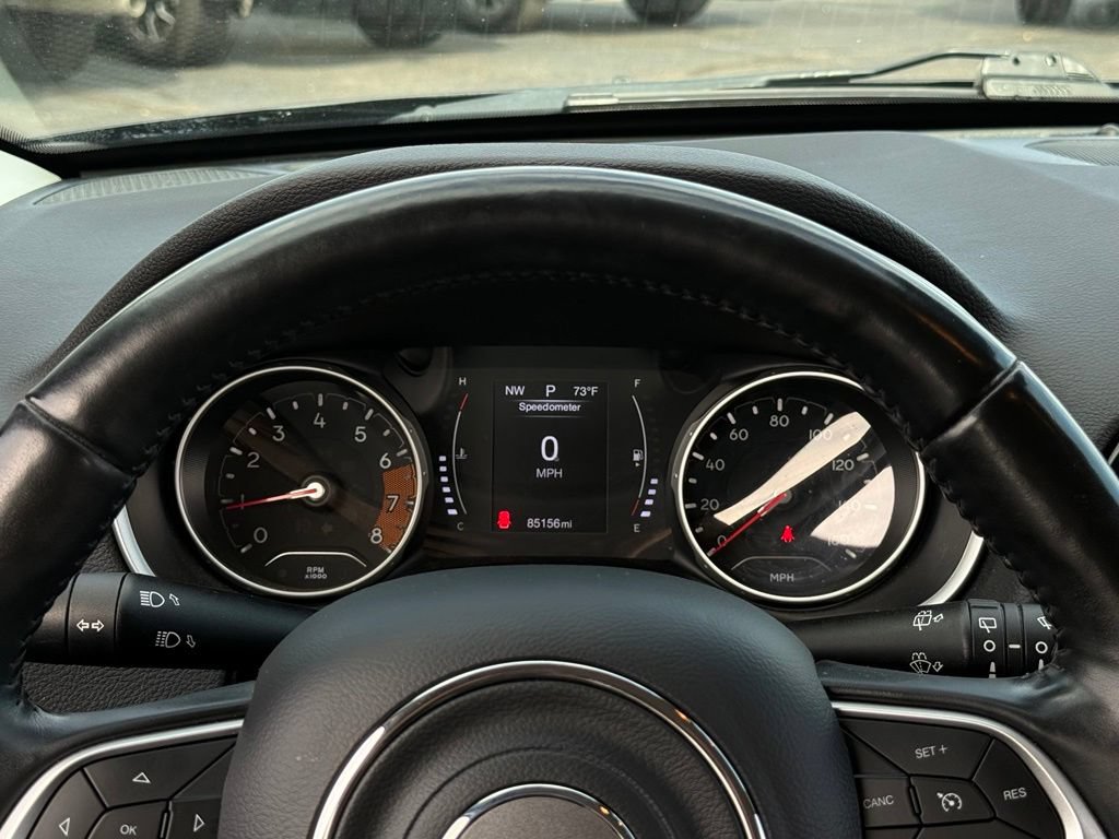 Used 2018 Jeep Compass Latitude AWD/4WD image 7