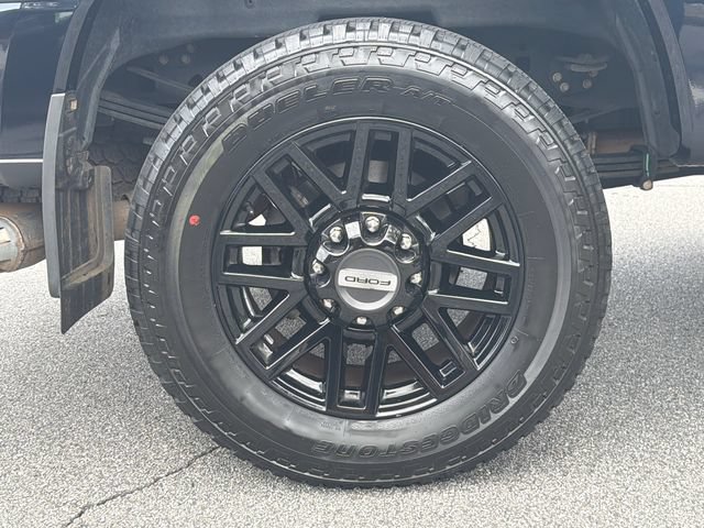 Certified 2022 Ford F250 Lariat w/ Black Appearance Package AWD/4WD image 19