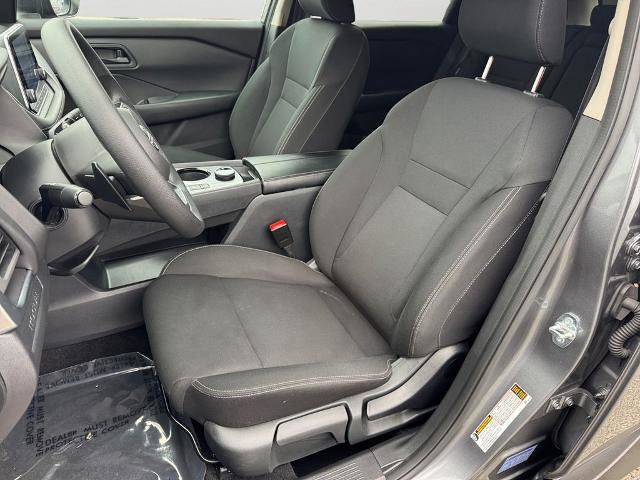 Used 2024 Nissan Rogue S image 14