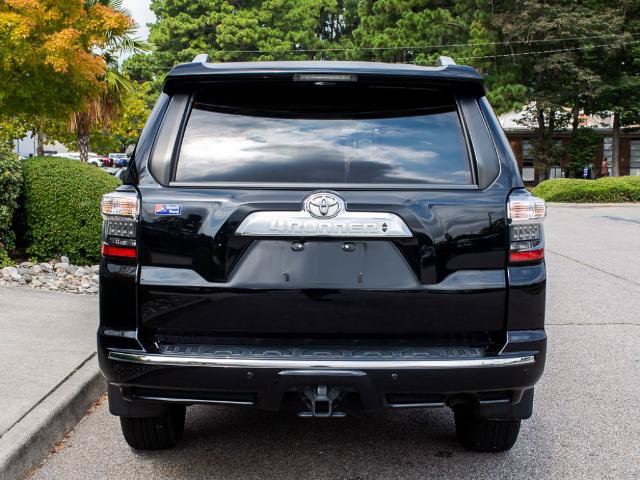 Used 2024 Toyota 4Runner Limited AWD/4WD image 4
