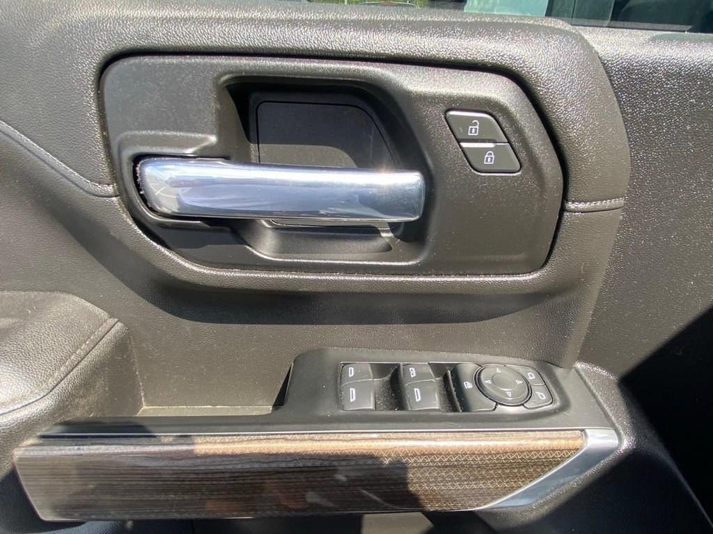 Used 2022 Chevrolet Silverado 2500 LT w/ Convenience Package image 11
