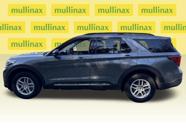 Certified 2025 Ford Explorer Active AWD/4WD image 17