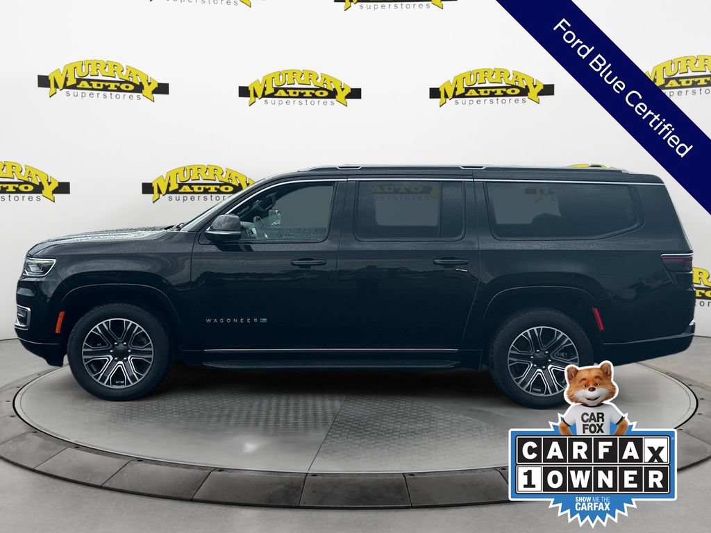 Used 2024 Jeep Wagoneer L Series II w/ Flexible Seating Group RWD image 3