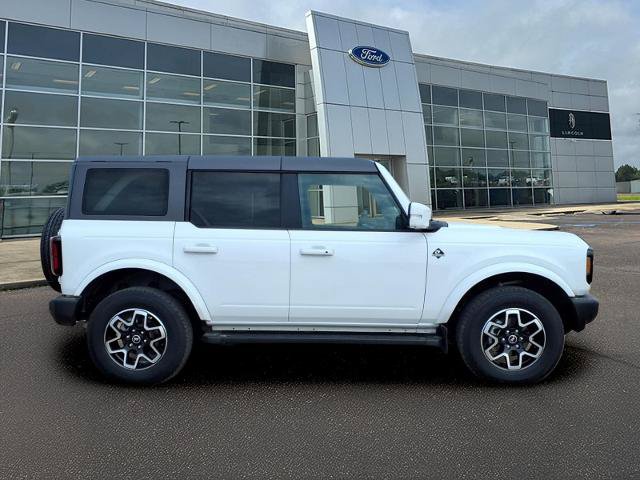 Certified 2023 Ford Bronco Outer Banks AWD/4WD image 11