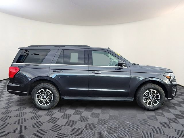 Certified 2024 Ford Expedition XLT image 8