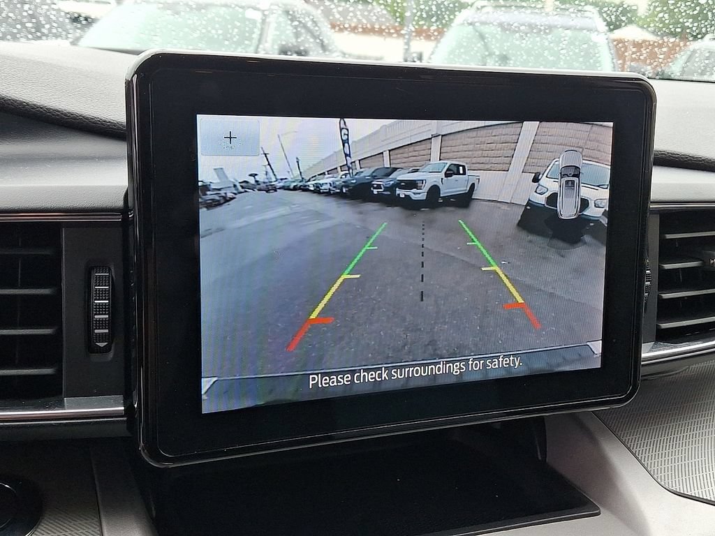 Certified 2023 Ford Explorer XLT w/ Equipment Group 202A AWD/4WD image 18