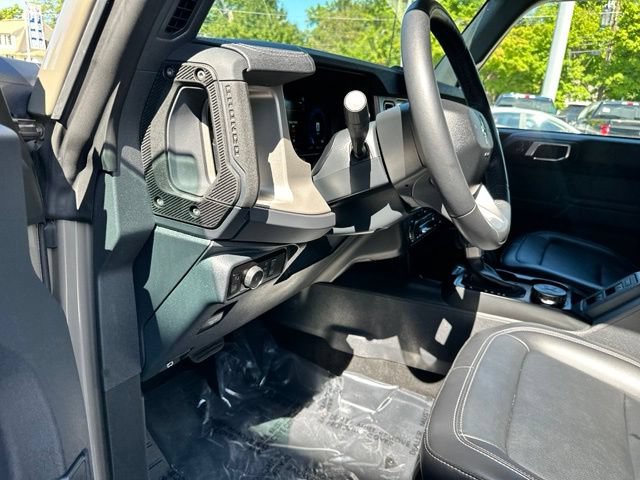 Certified 2025 Ford Bronco Outer Banks w/ Sasquatch Package AWD/4WD image 26