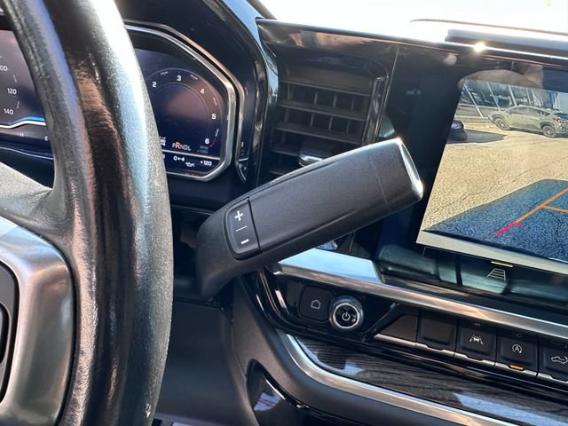 Used 2022 Chevrolet Silverado 1500 LT AWD/4WD image 13