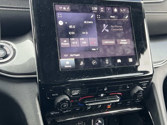 Used 2022 Jeep Grand Cherokee L Laredo w/ Luxury Tech Group I image 15