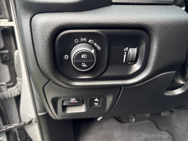 Used 2024 RAM 1500 Big Horn AWD/4WD image 13
