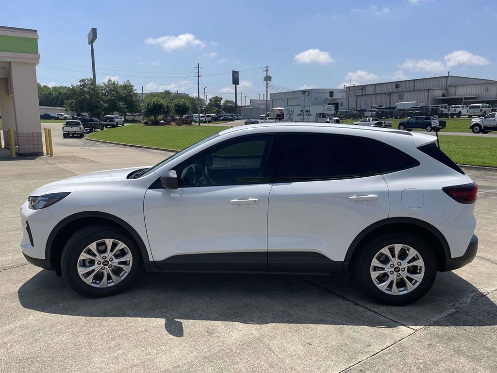 Certified 2025 Ford Escape Active w/ Tech Pack #1 FWD image 6