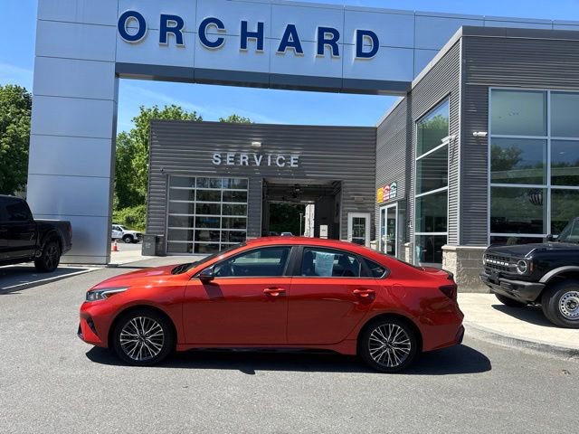 Used 2023 Kia Forte GT-Line FWD image 2