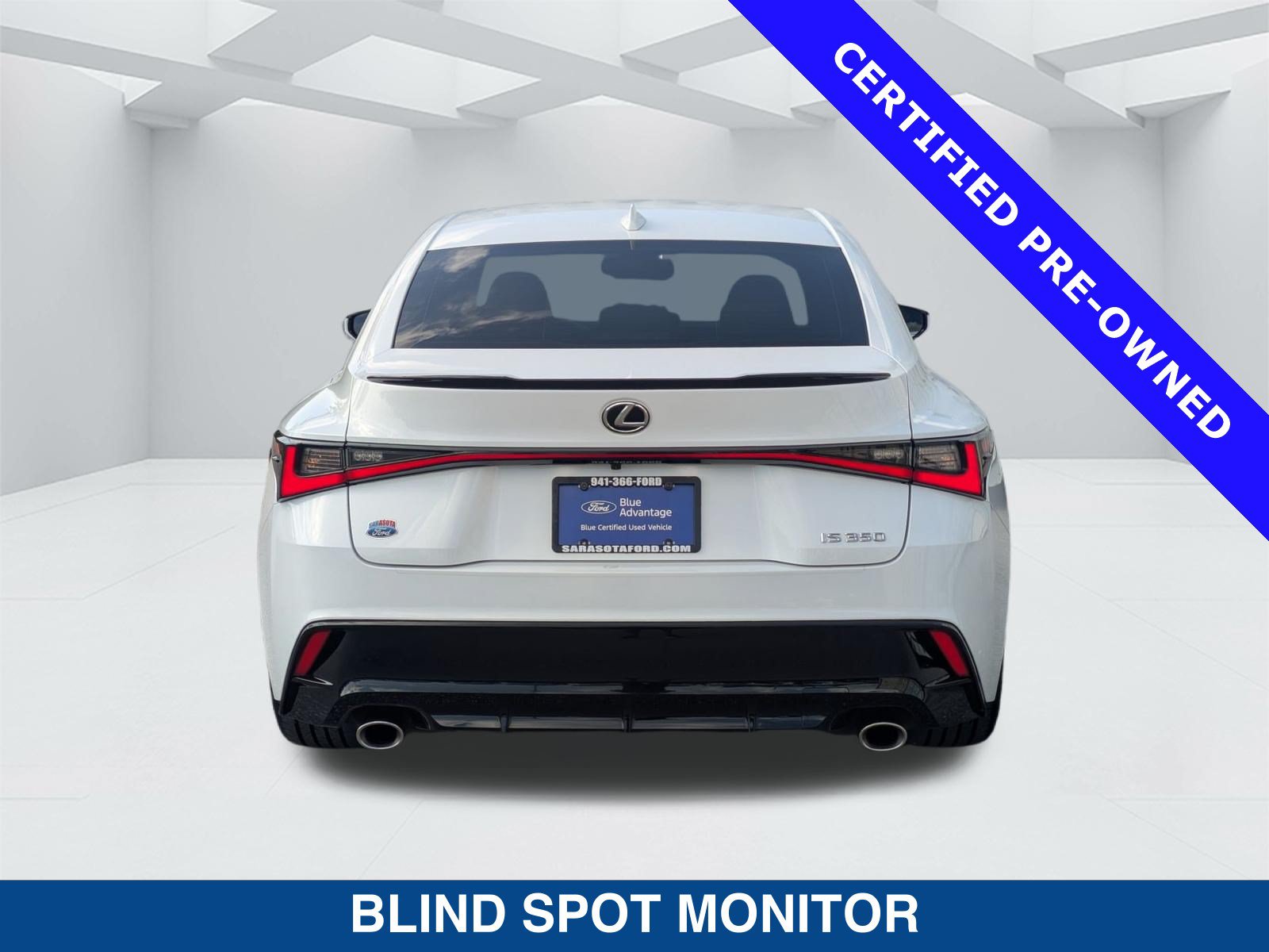 Used 2024 Lexus IS 350 F Sport RWD image 6