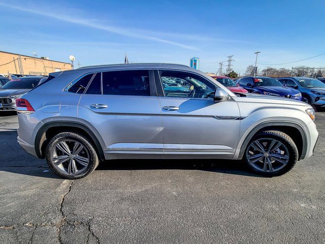 Used 2022 Volkswagen Atlas Cross Sport SEL R-Line image 8