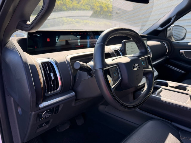 Certified 2025 Ford Expedition Tremor AWD/4WD image 17