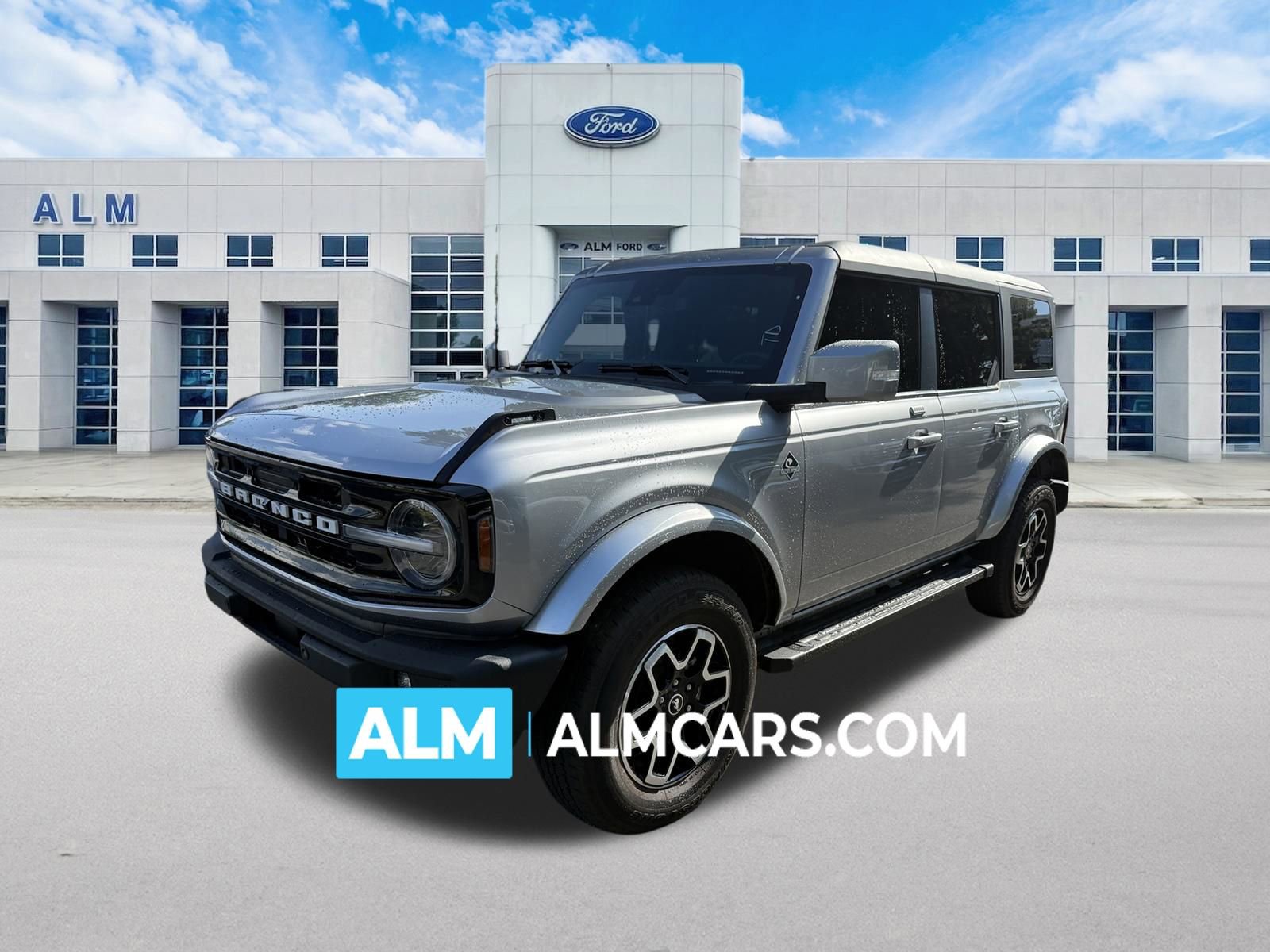 Certified 2022 Ford Bronco Outer Banks AWD/4WD image 1
